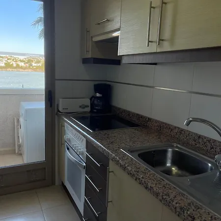 Larimar Apartment *